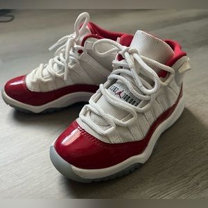 Jordan 11 toddler